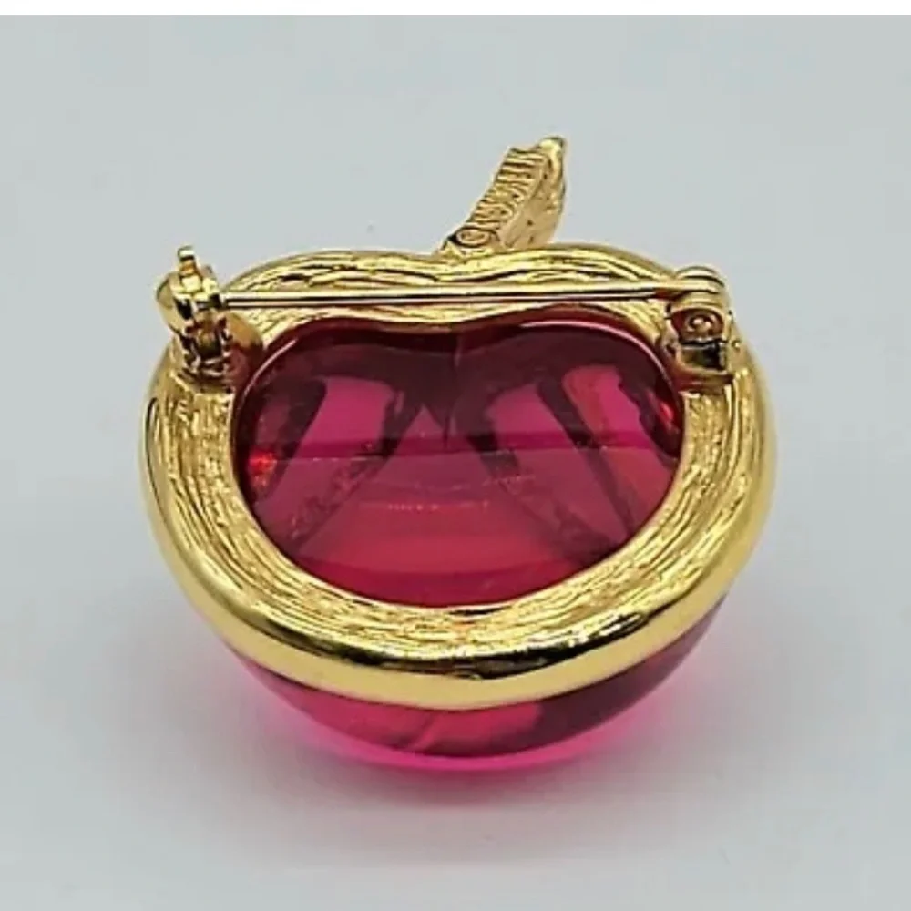 SARAH COVENTRY Red Pink Magenta Jelly Belly Plum Apple Vintage Brooch Pin